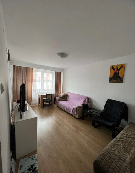 Dristor- 3 camere- 10 minute metrou