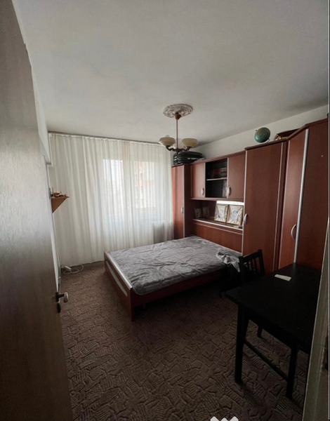 Dristor- 3 camere- 10 minute metrou