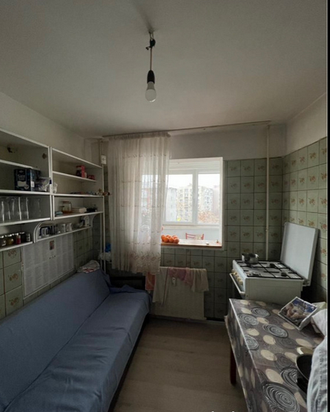 Dristor- 3 camere- 10 minute metrou